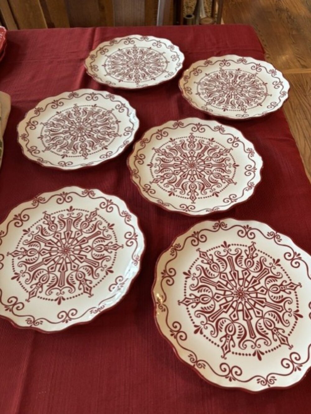 Holiday Dinner Dishes - Set of 6